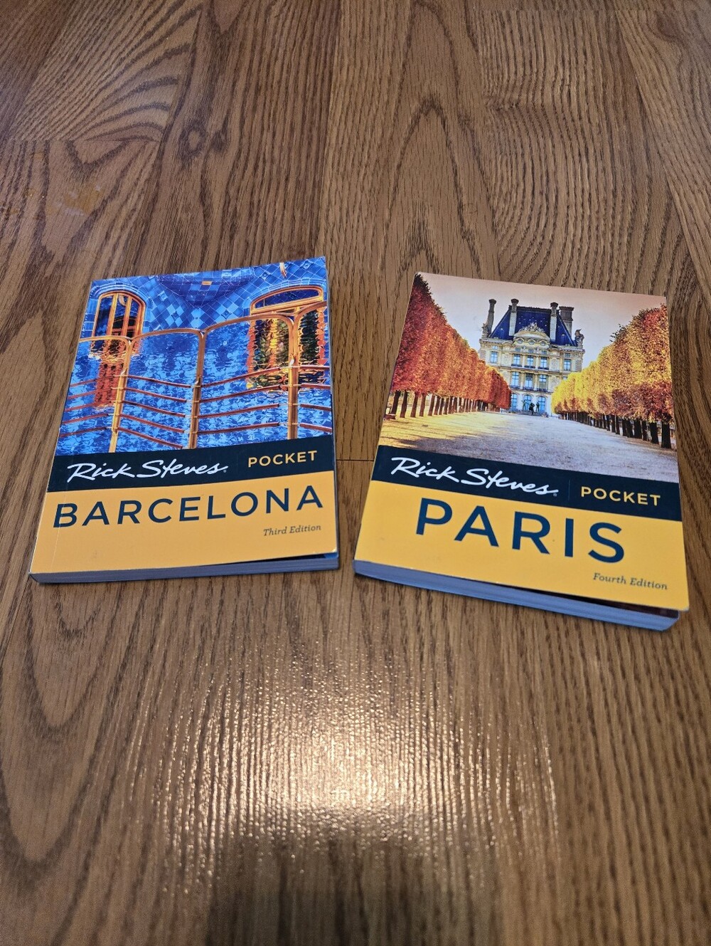 Rick Steves Pocket Travel Guide Set Barcelona & Paris Books Travel Maps Tourist
